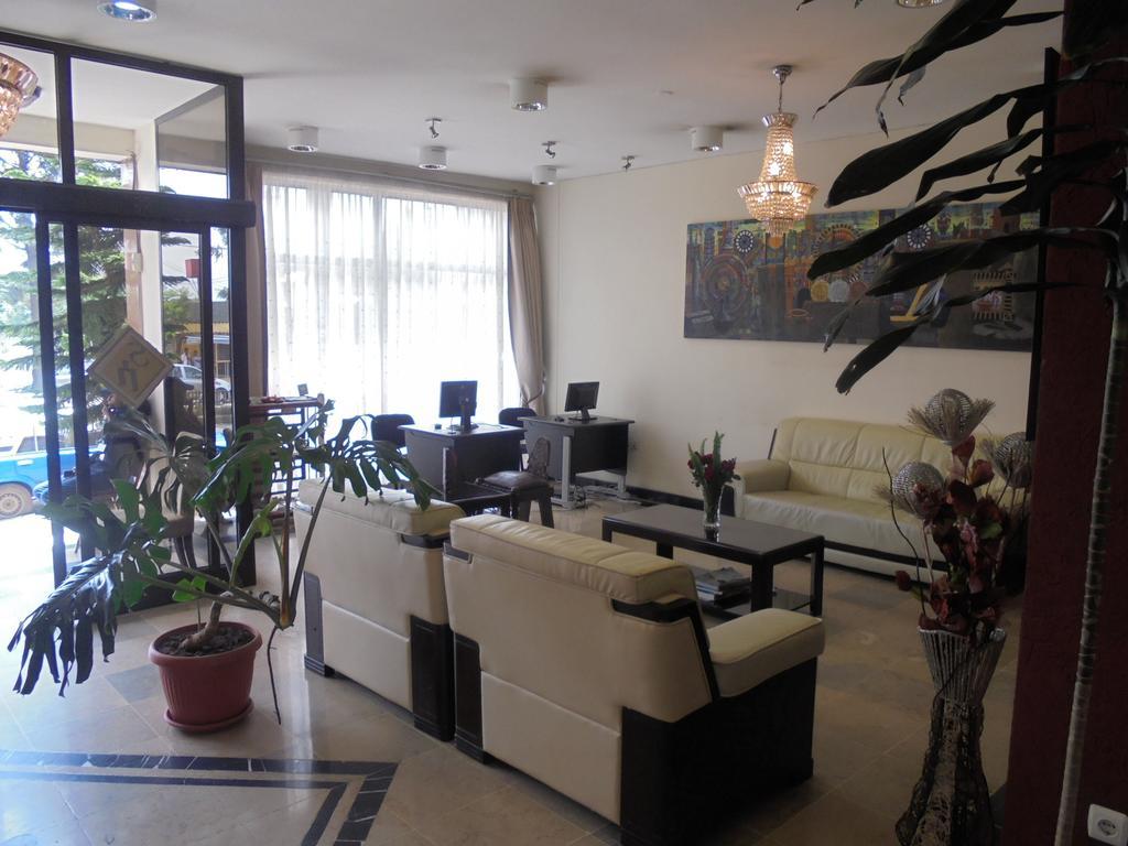Soramba Hotel Business Plc Addis Abeba Exterior foto