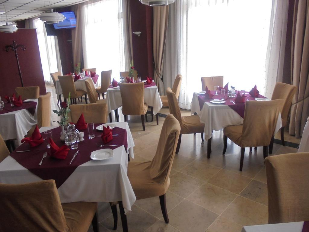 Soramba Hotel Business Plc Addis Abeba Exterior foto