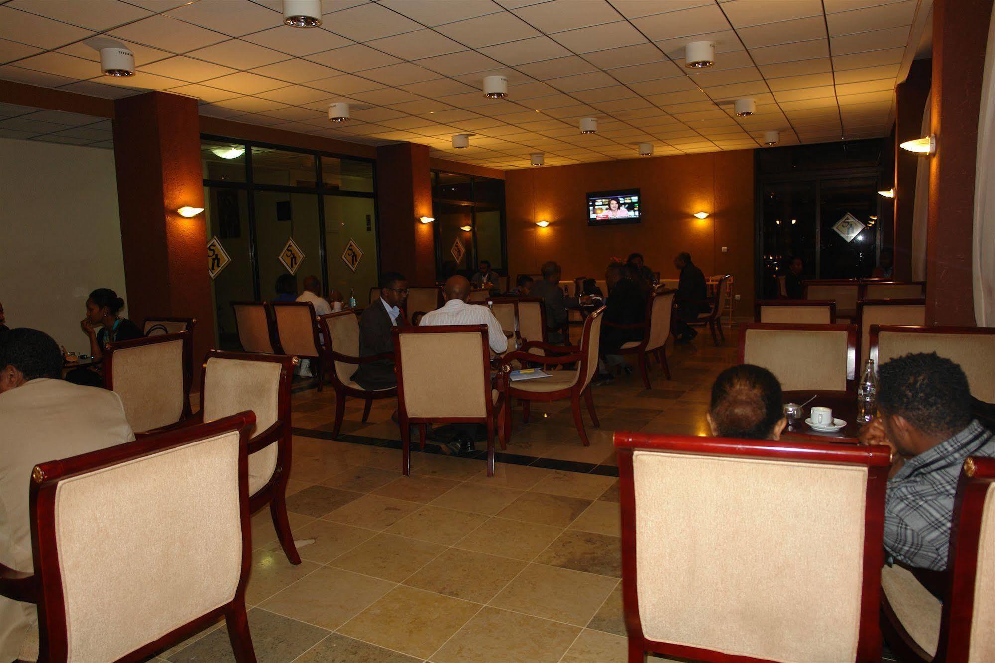 Soramba Hotel Business Plc Addis Abeba Exterior foto
